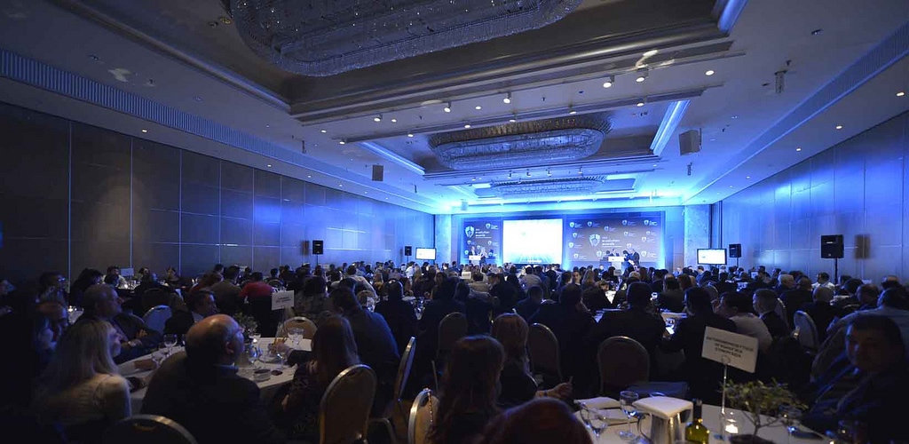 Awards for the OTE-COSMOTE & cosmoONE e-procurement system at the 2013 e-volution awards